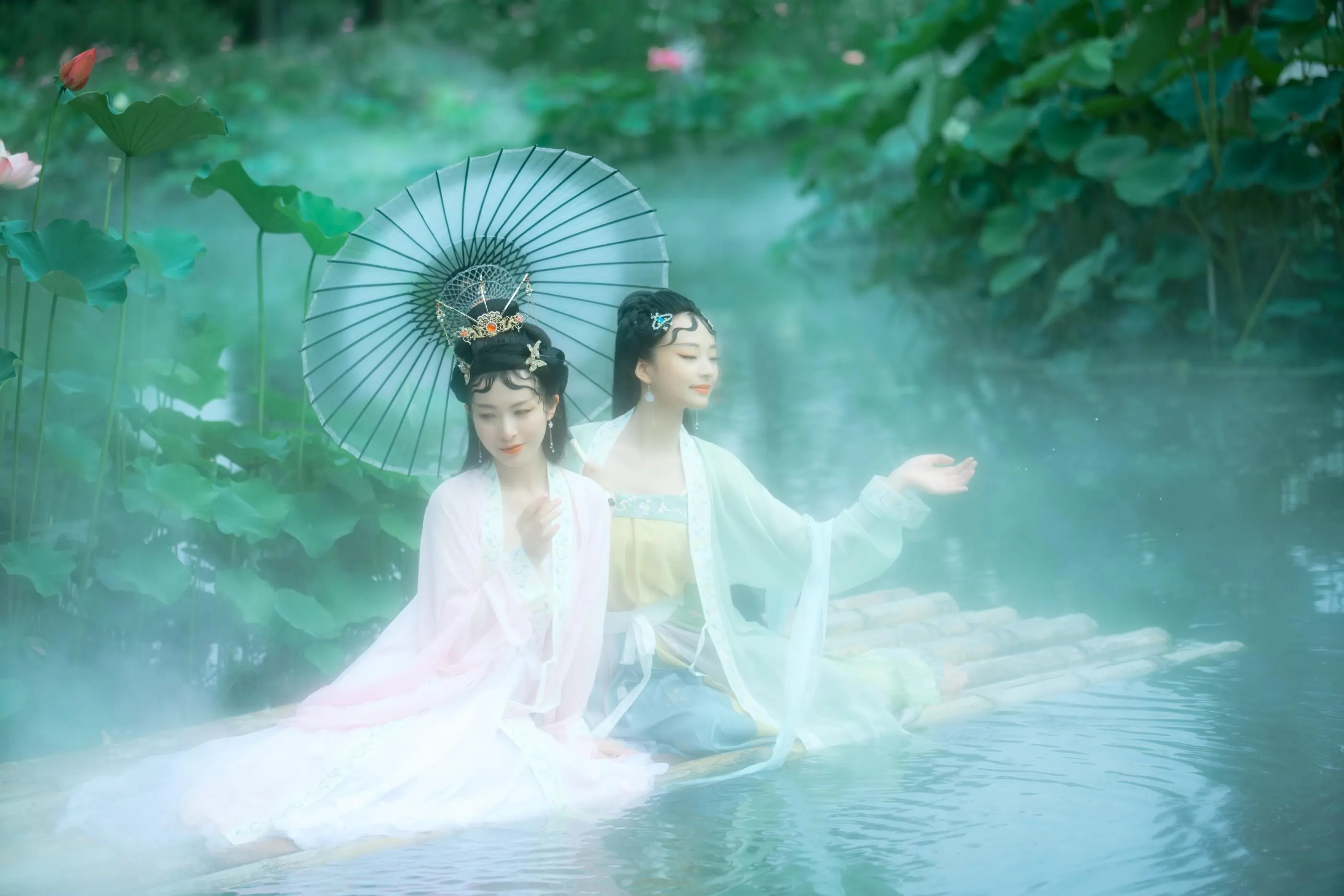 [YITUYU艺图语]2021.12.25 双生花 修水凝花 [31P]插图3